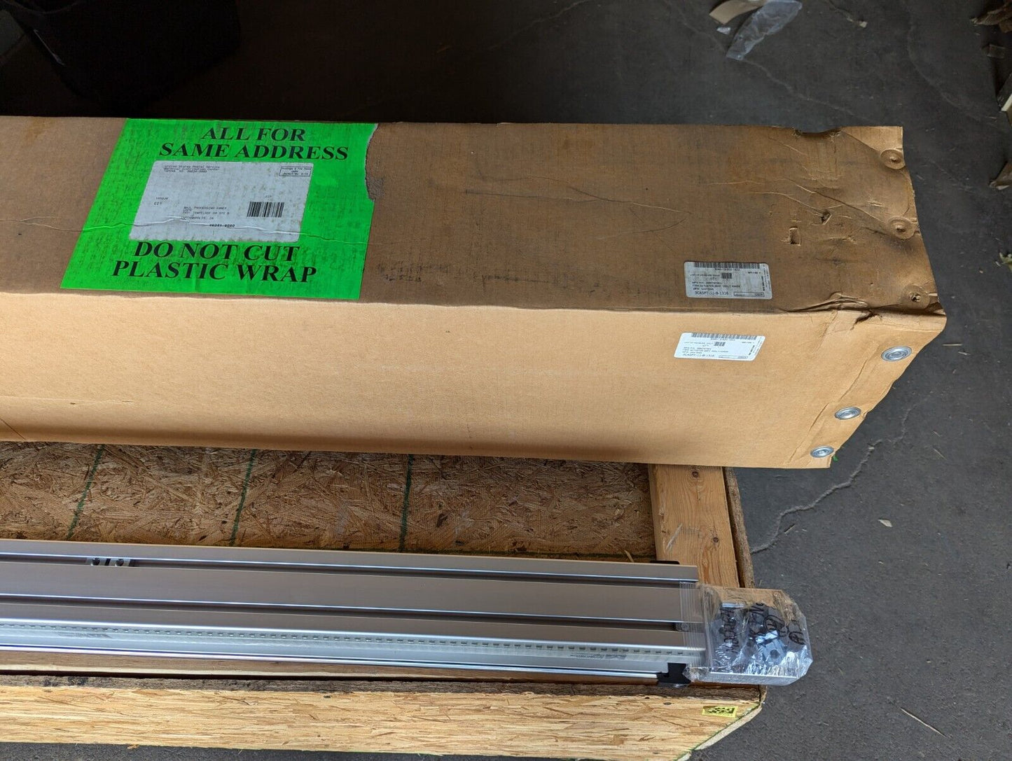 Macron 11237F01 Linear Actuator Assembly, Dolly Maker / 3040-13-000-1633