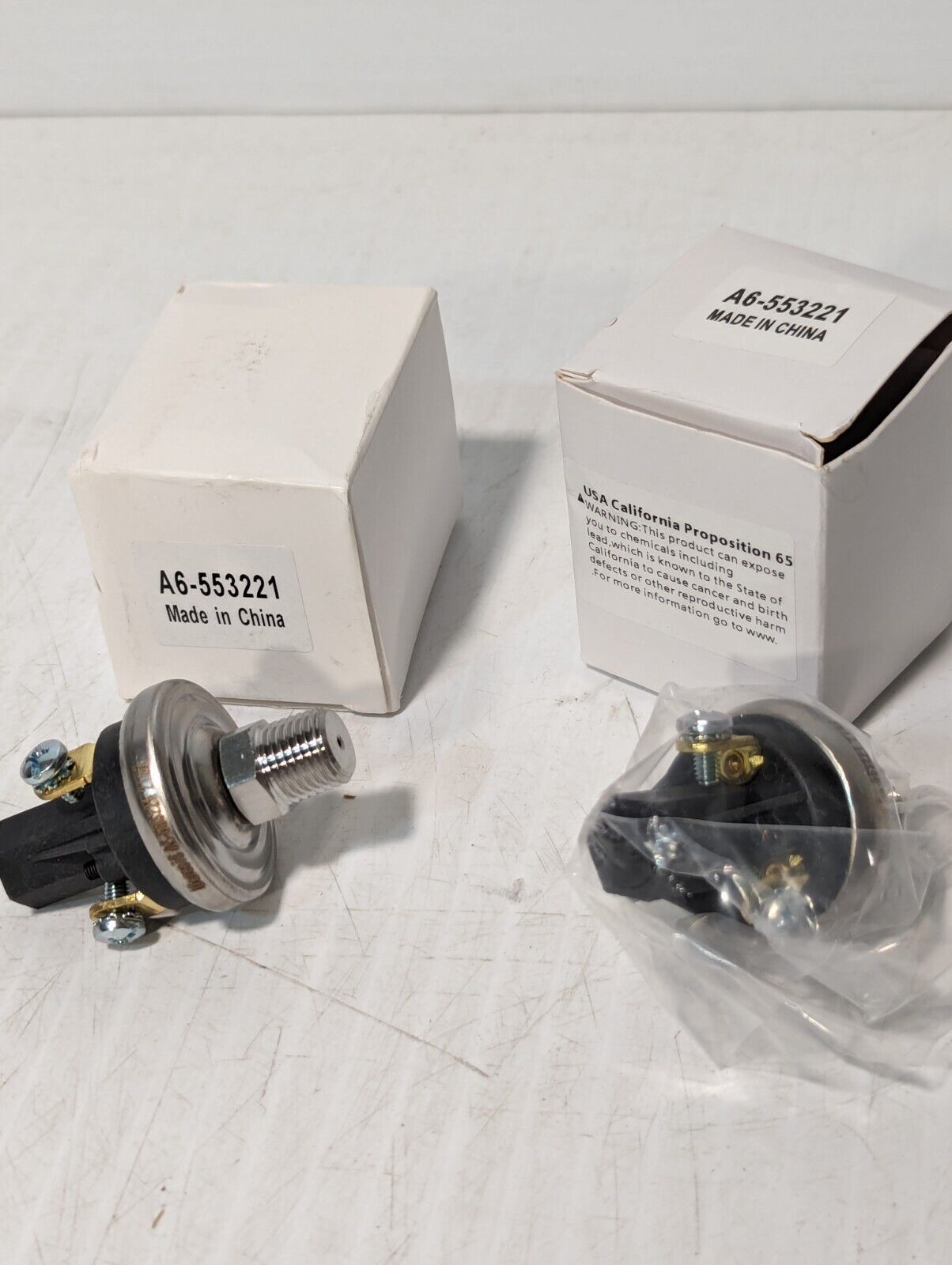 Dwyer A6-553221 pressure switch, set point range 14-24 ±3 psi - Free Shipping