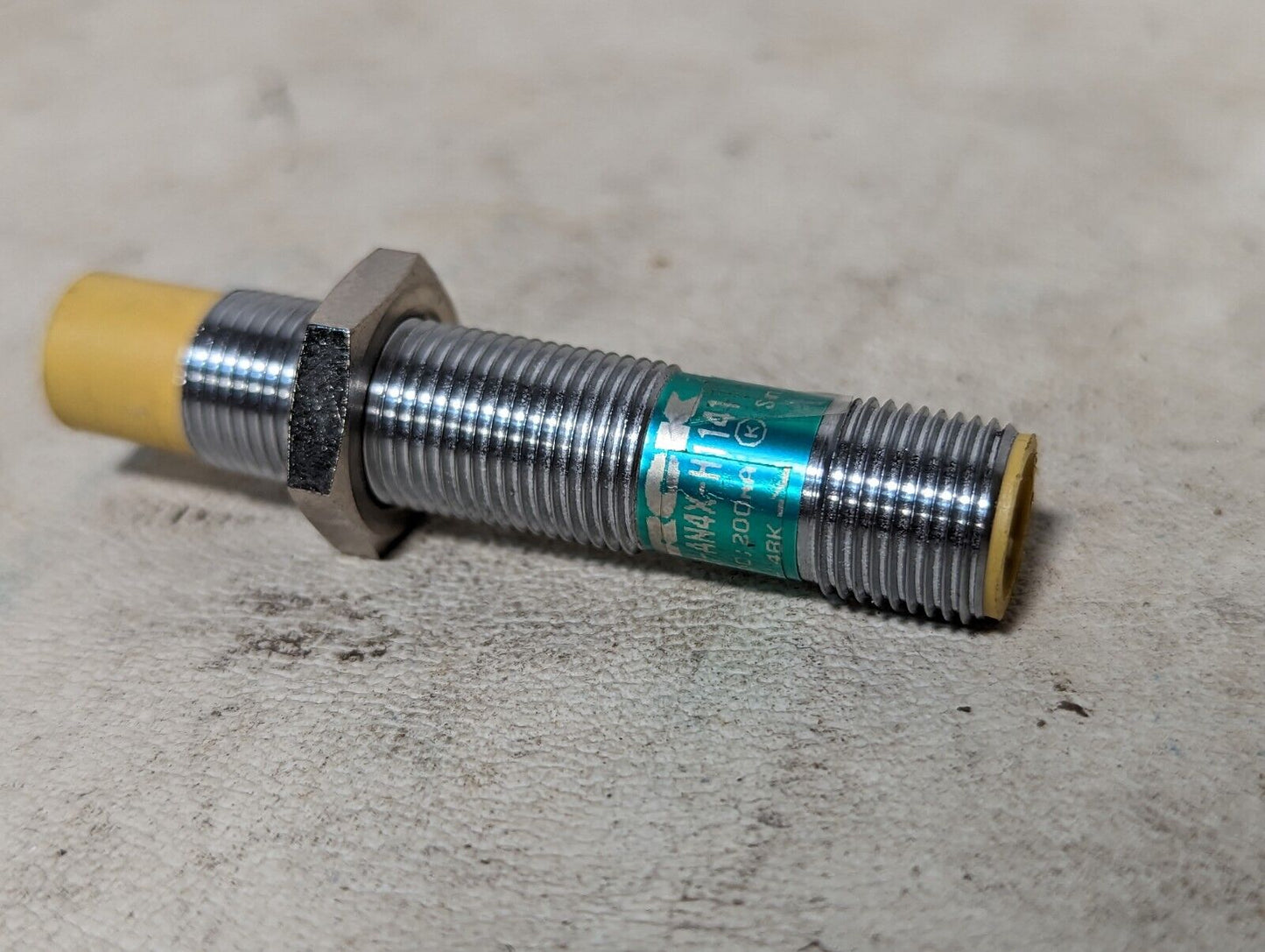 Turck Ni8U-M12-AN4ZX-H1141 inductive proximity sensor, 10-65VDC, 8MM Range, 4 PI