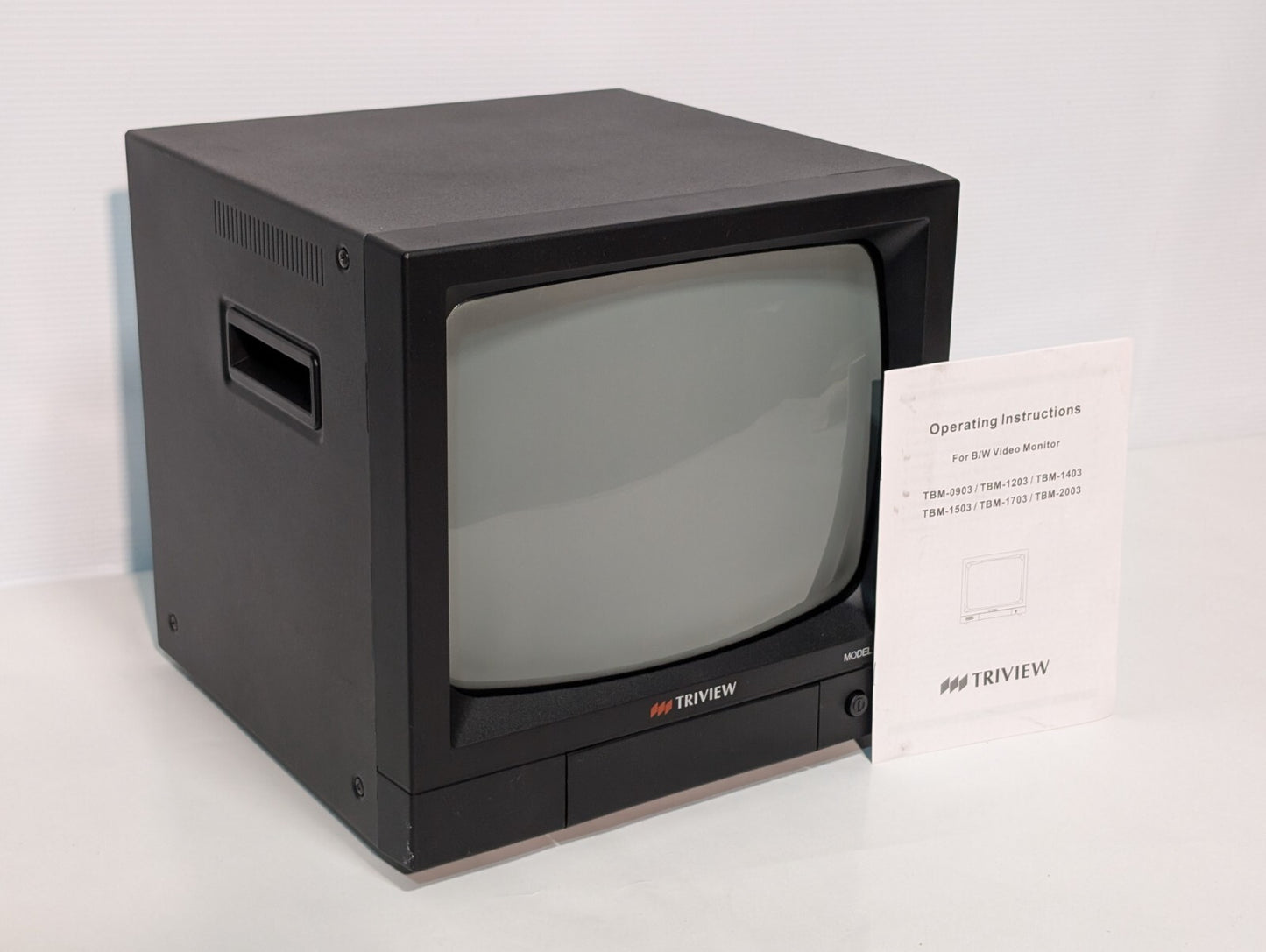 Tatung TBM-1203 Triview  B&W Surveillance Monitor, 11" Visual Screen, Metal Case