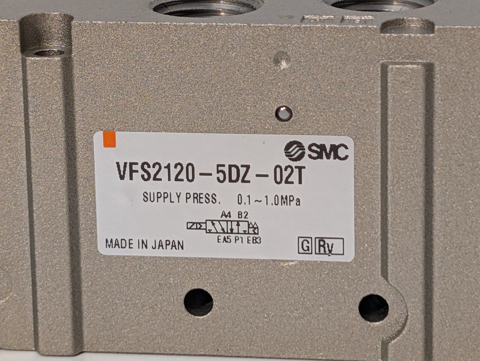 SMC VFS2120-5DZ-02T Solenoid Valve, TVFS2B26, 21-26VDC, VFS2000 Series