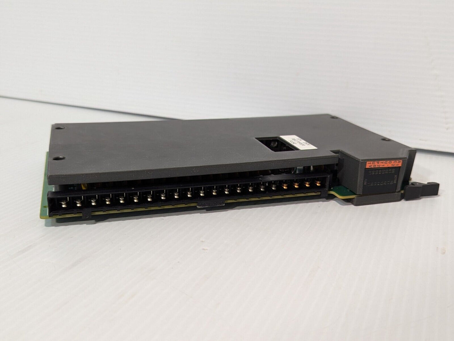 Surplus Open Allen Bradley 1771-OAD /C PLC-5 16-Pt 120VAC Digital Output Module