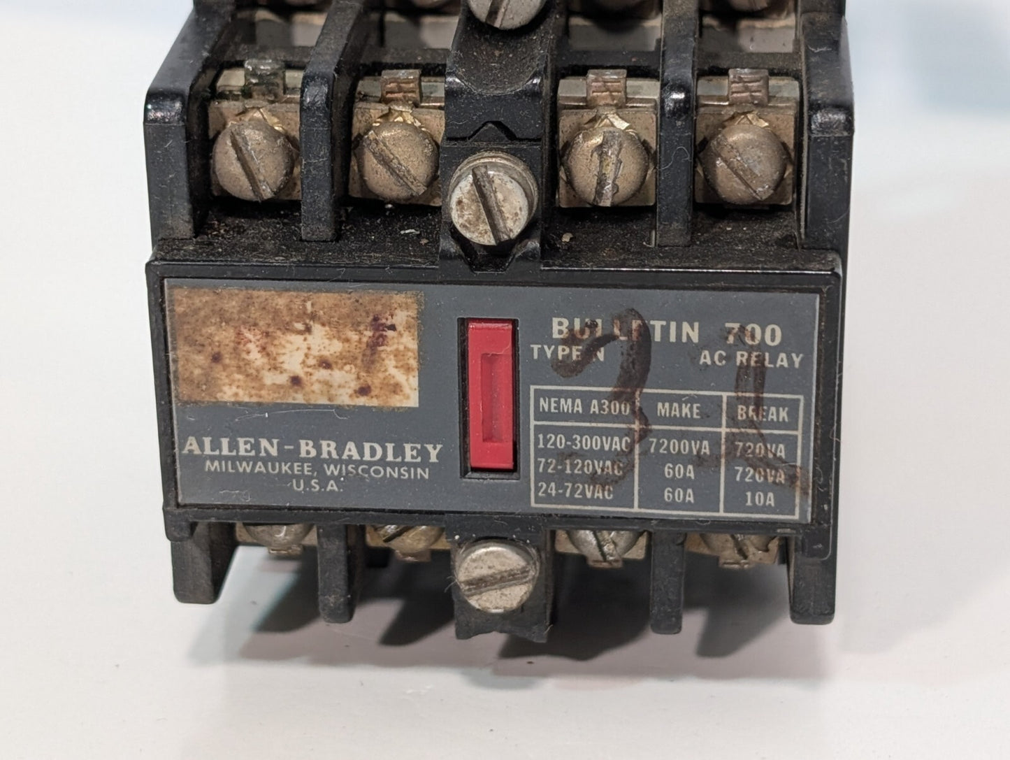 Allen Bradley 700-N600A1 Control AC Control Relay, 84AB86 Coil 110\120v, Type N
