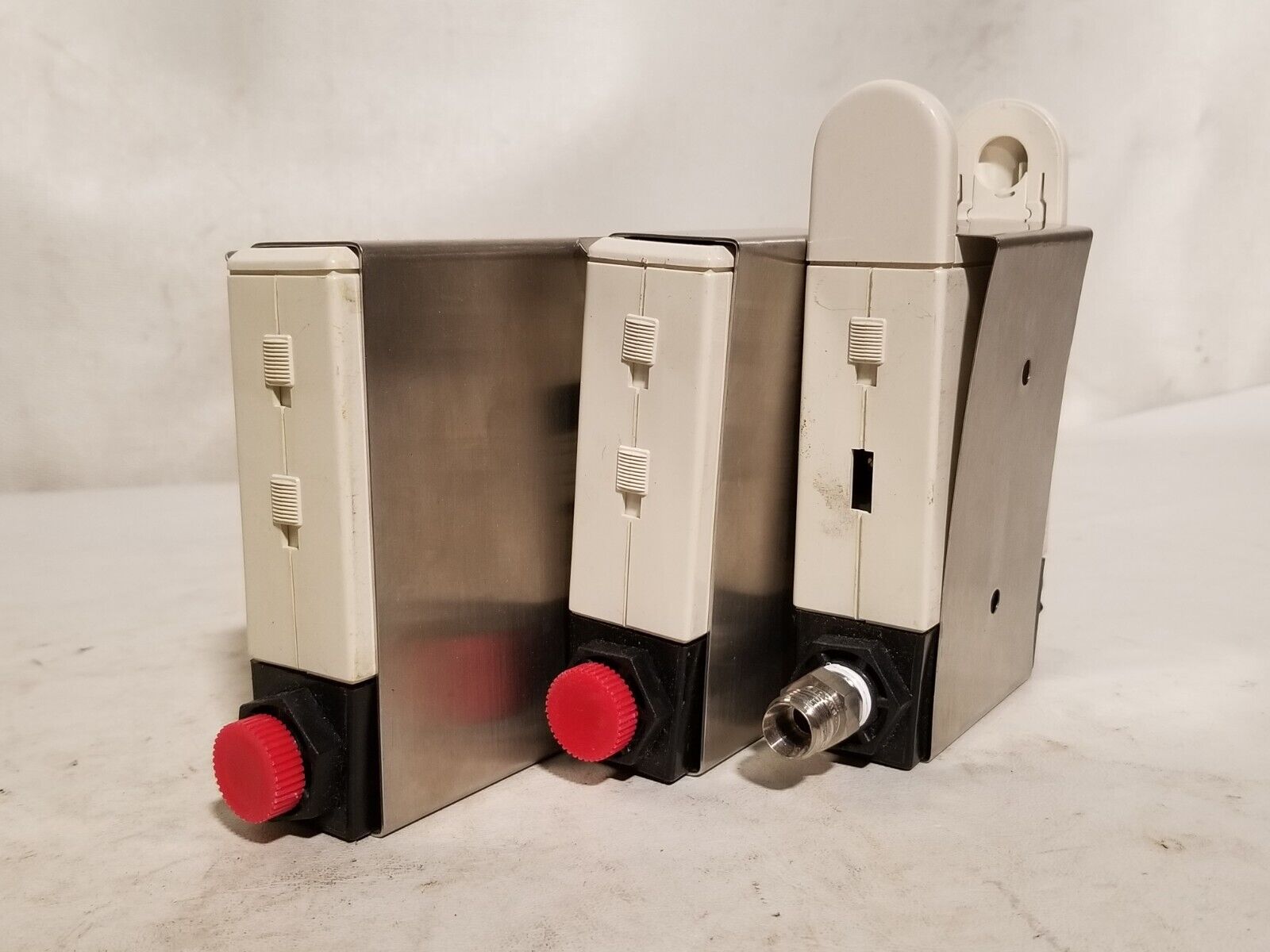 Sierra Instruments top-trak 824-1, gas flow meter, N2 gas, 0-20SLPM, 150PSIG max