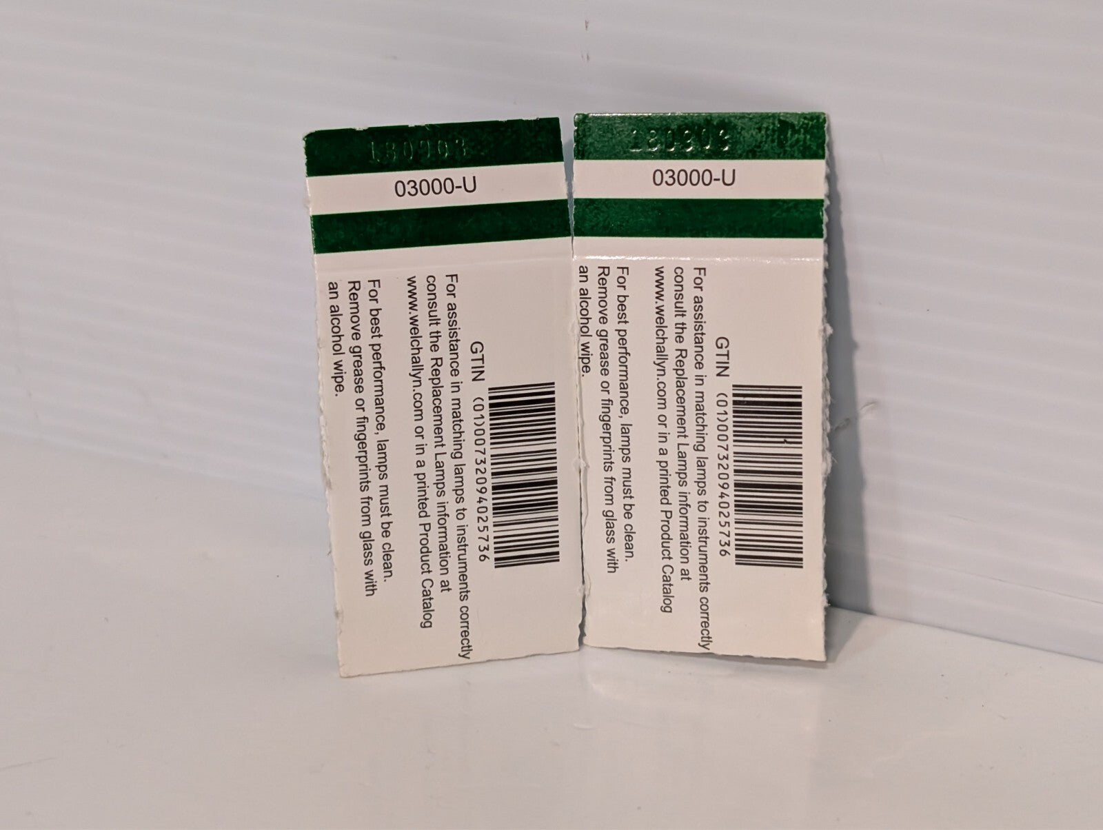 (2) Welch Allyn Genuine 03000-U Replacement Bulb Lamp for 11710 Ophthalmoscope