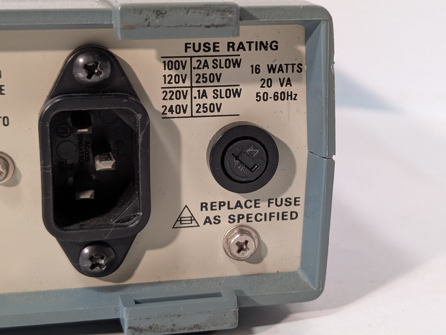 Tektronix CFG250 Function Generator with Power Cord 2MHz