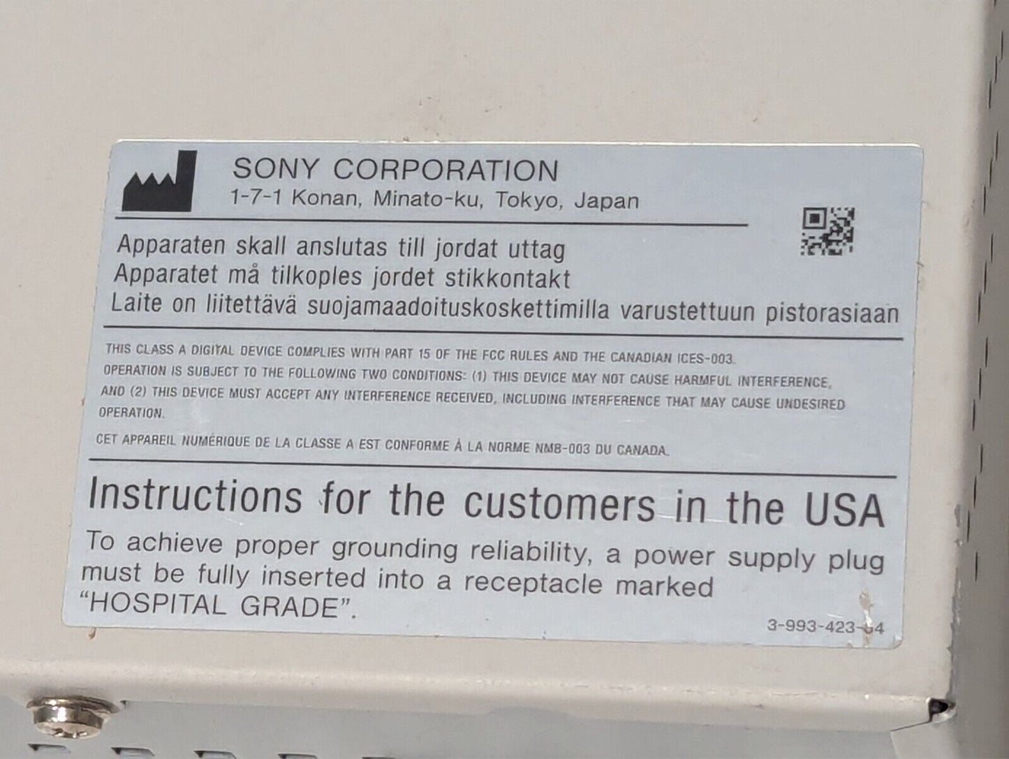 Sony UP-D897 Digital Graphic Printer - Free Shipping and Returns