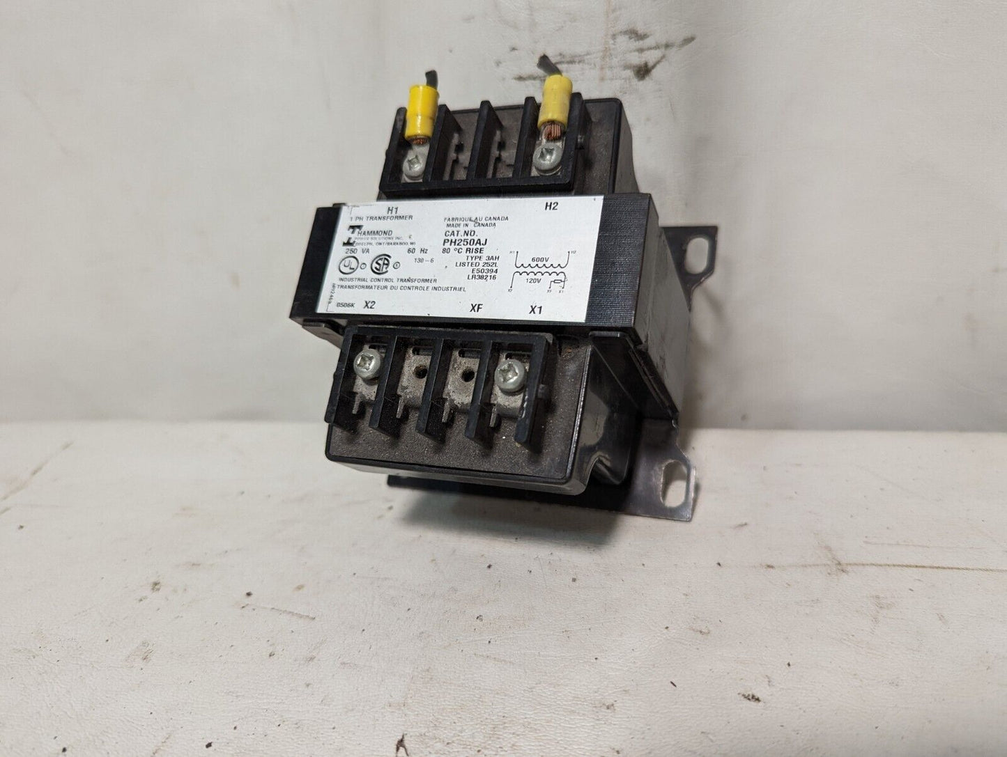 Hammond PH250AJ industrial control transformer, 600VAC Primary, 120/240VAC secon