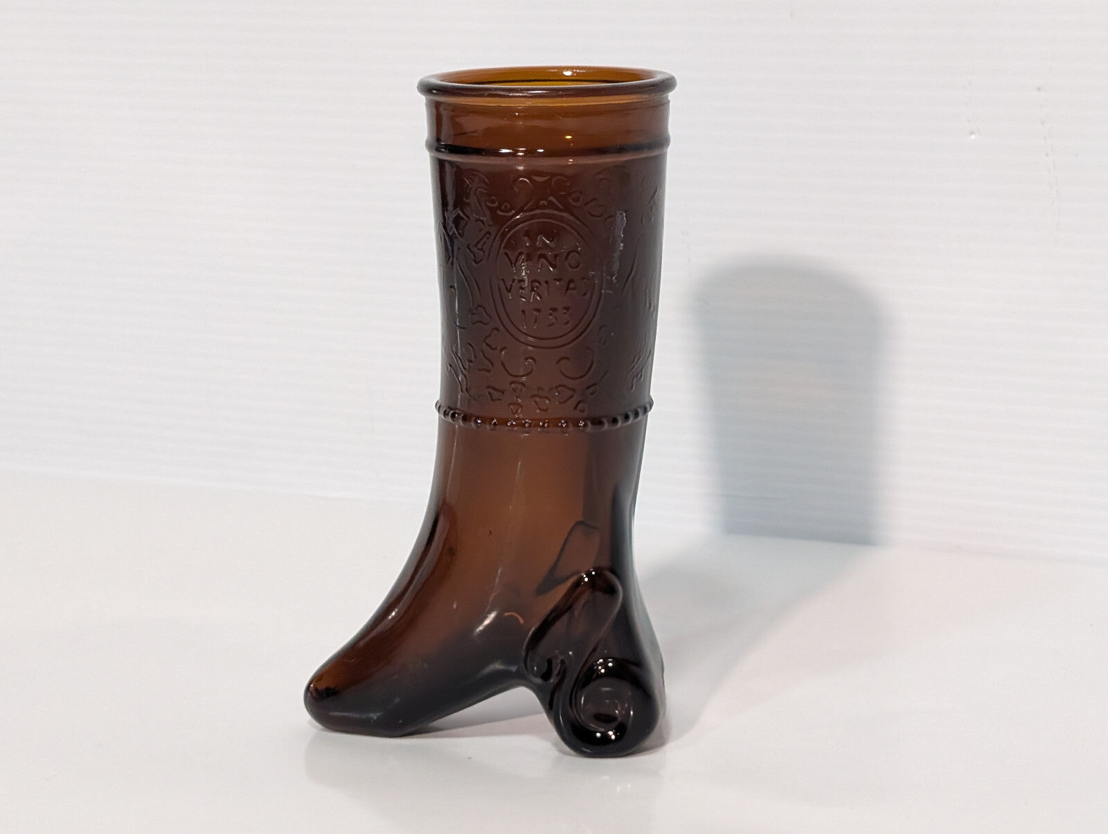 Vintage 1960/70s In Vino Veritas Wine Boot Brown Amber Shot Glass Bud Vase 6"x2"