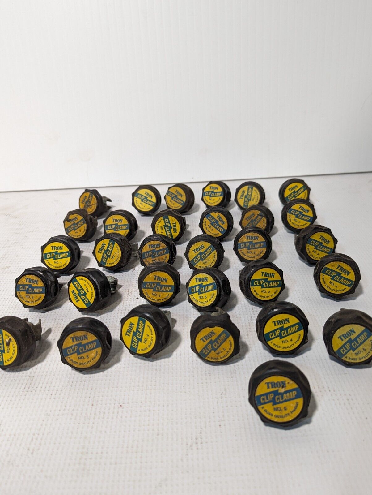 Lot of 31 Buss Tron Clip-Clamp fuses Nos. 4 and 5 - Free Shipping