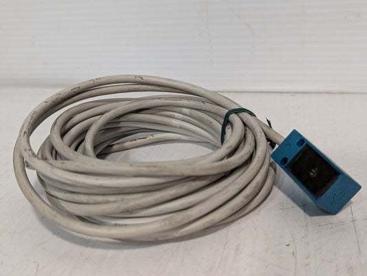Yamatake FL2-4E6QH-L5 Proximity Switch, 0544U, 10-30VDC, Free Shipping