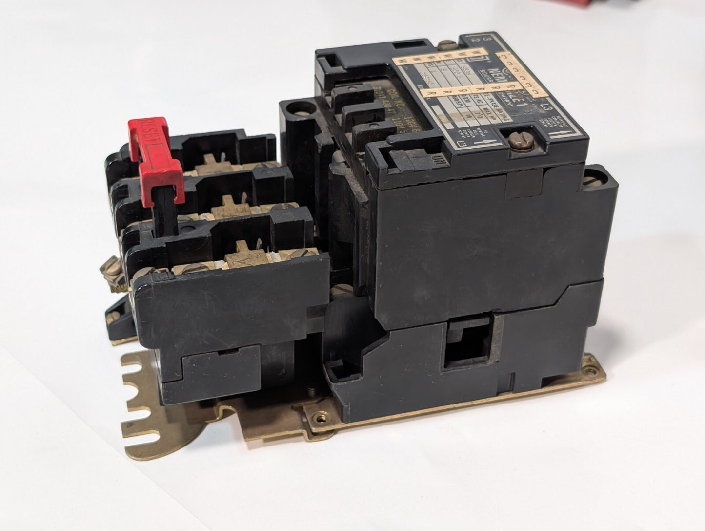 Square D 8536 SCT0-3 Motor Starter, NEMA Size 1, Series A, Form S, 110\120V Coil