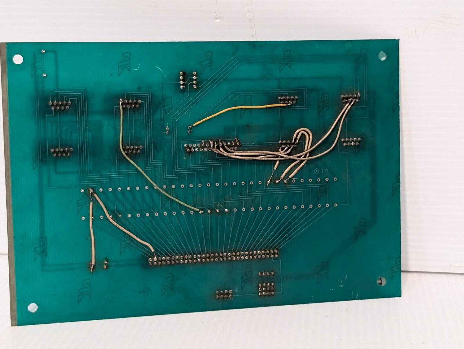 Unidentified VGA Splitter Board, 8 Port - Free Shipping
