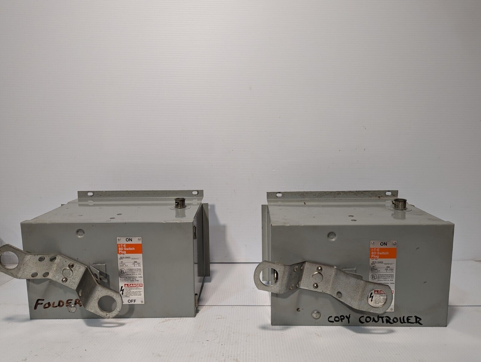 I-T-E BOS-16421 BD Switch Plug, 30A, 240V, 3 phase, 3 HP std. - Free Shipping