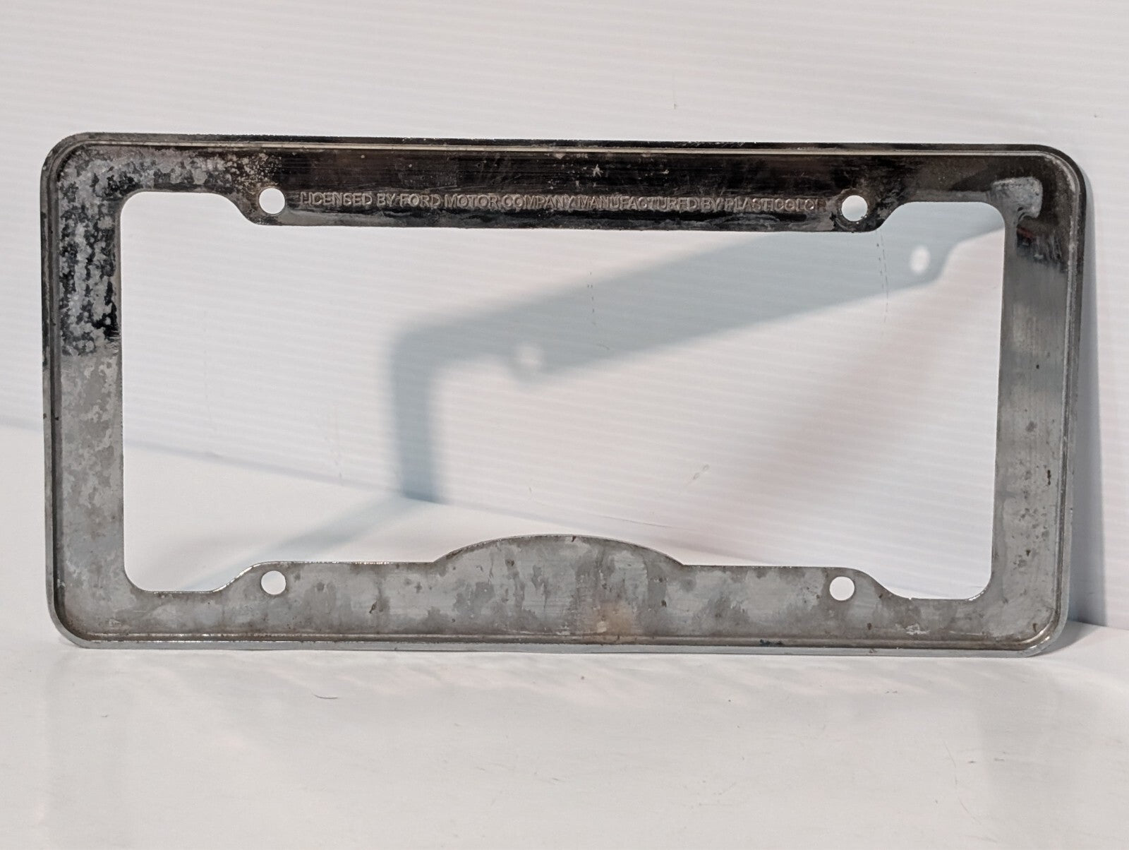 (2) Ford Metal Silver License Plate Frame Holder Metal Pattern Mustang GT Viper