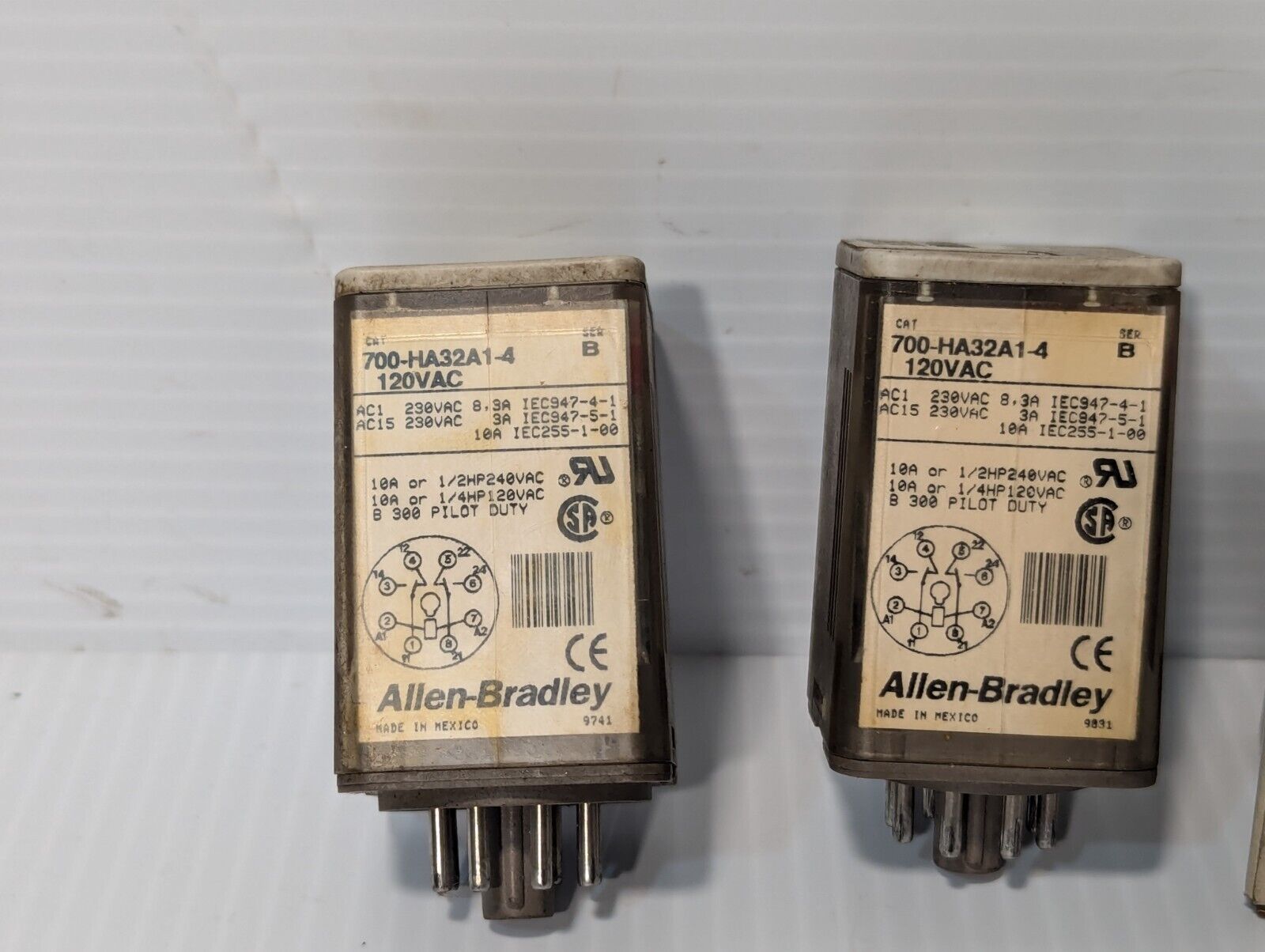 Lot of 2 Allen-Bradley 700-HA32A1-4 Relays, 10A, 230VAC - Free Shipping