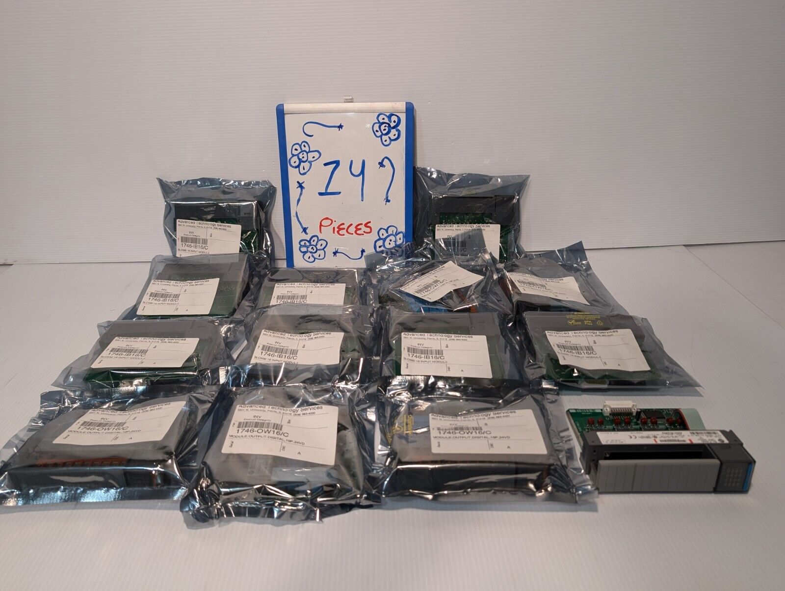 Allen Bradley 1746-IB16 /C DC Digital Input Module (Sinking), SLC 500 -Free Ship