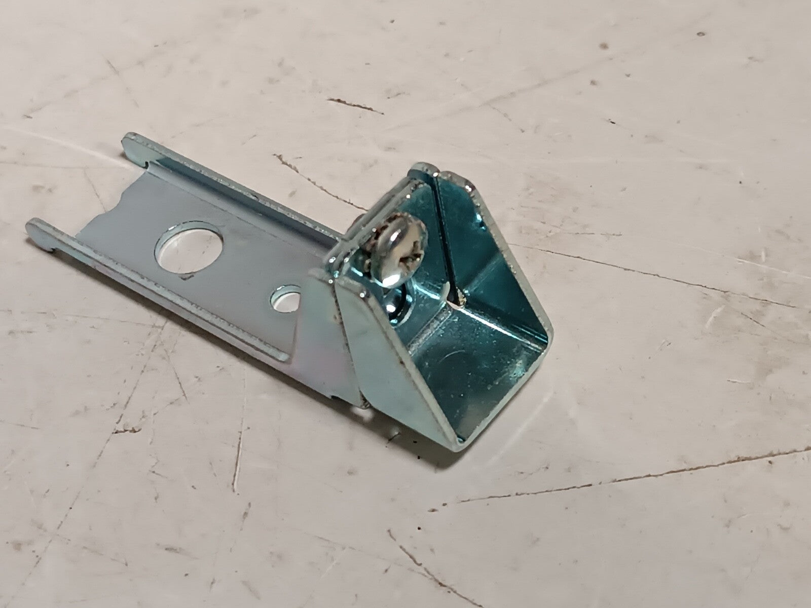 Southco 01-13-45 Flush Cam Cup Recessed Latch CCW Flat Handle, Black