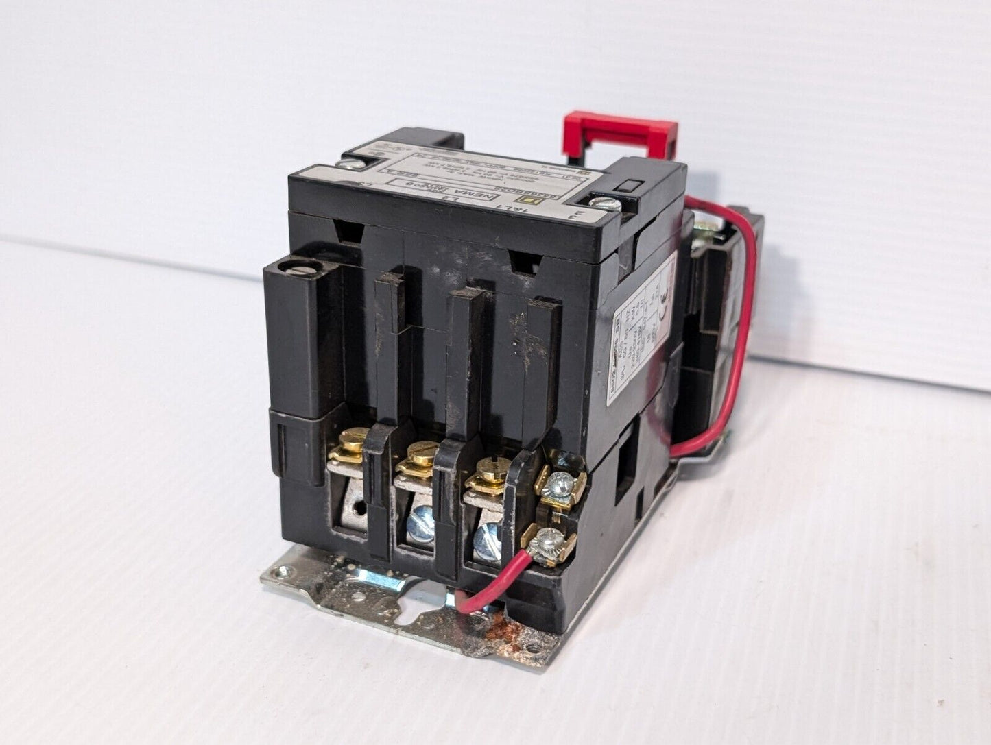 Square D 8536SBO2S motor starter, NEMA sz 0, 110/120VAC coil as pictured