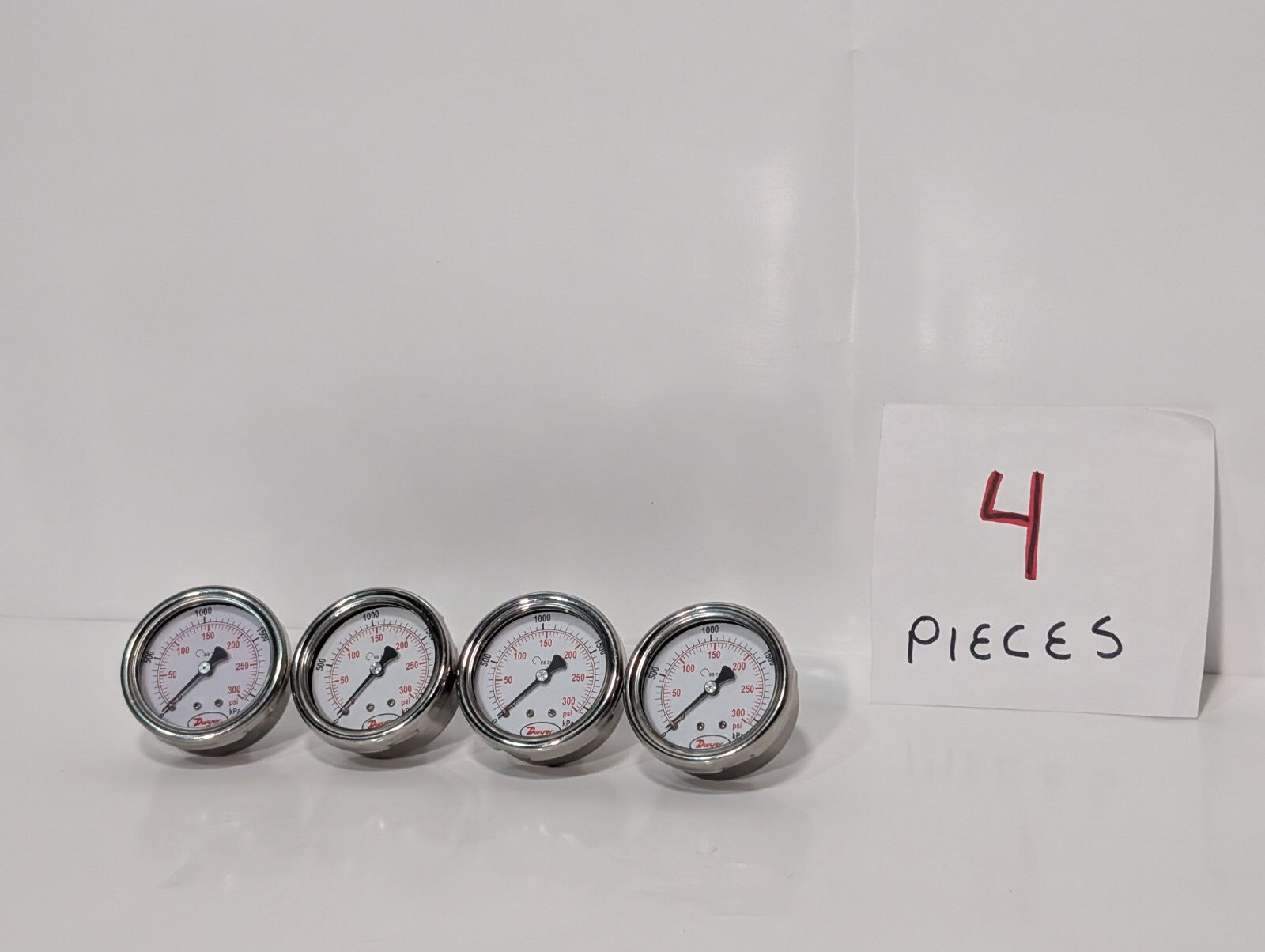 [4] Dwyer SGD-D0842N 2.5" Stainless Steel Industrial Pressure Gage Gauge 300PSI