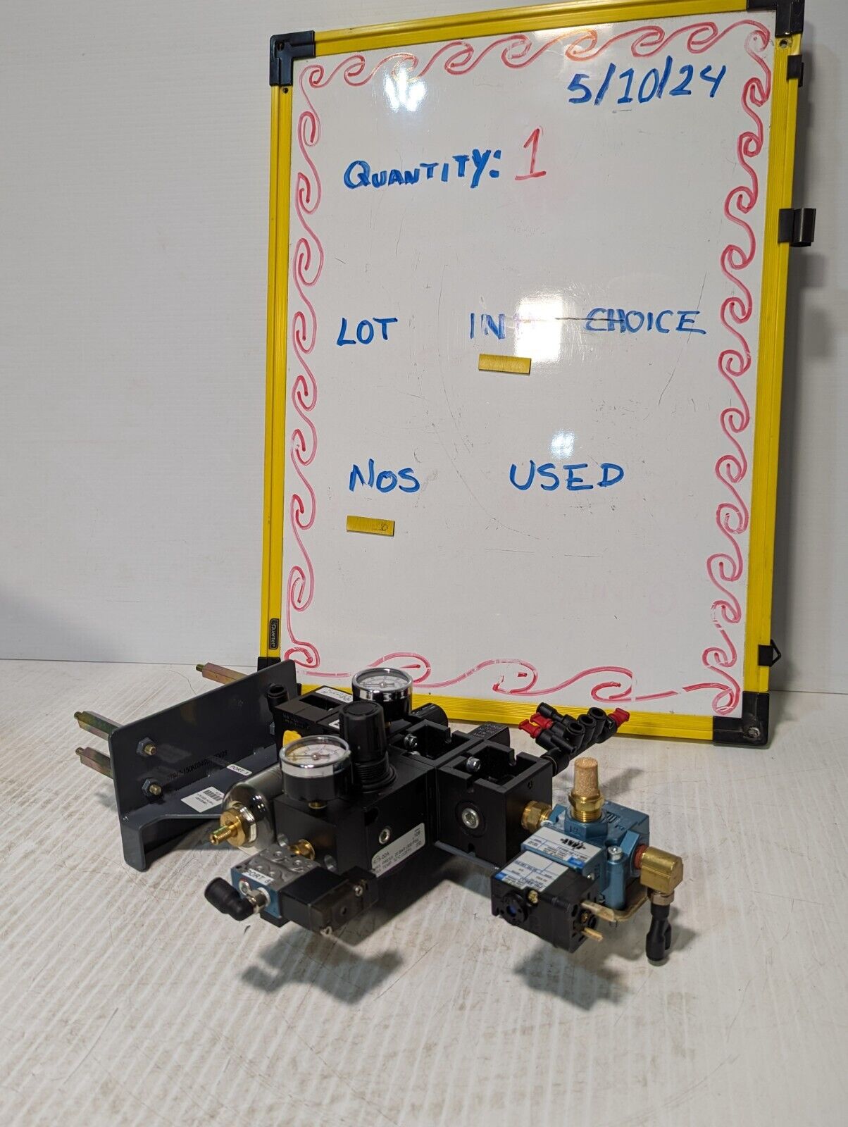 3915-11-000-5692 150K033G01 Pneumatic Destacker Supply Panel - Free Shipping