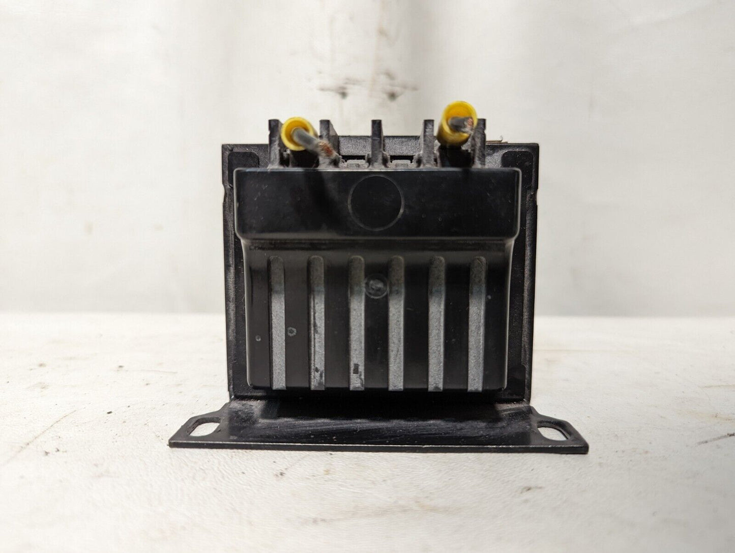Hammond PH250AJ industrial control transformer, 600VAC Primary, 120/240VAC secon