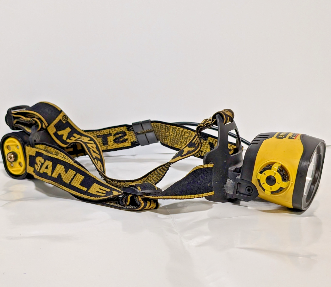 Stanley FatMax Headlamp LED, AAA, Adjustable Elastic Strap, Settings