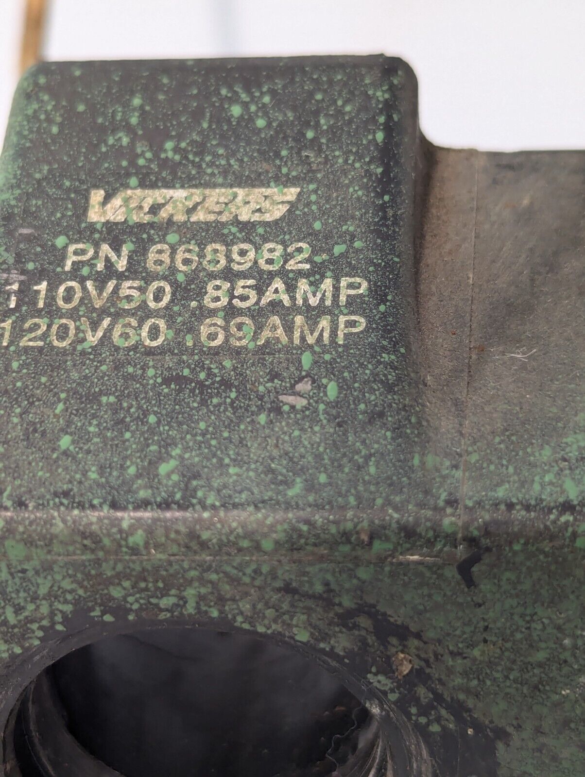 Vickers 868982 coil, 120VAC 60Hz 0.69A; 110VAC 50Hz 0.85A - Free Shipping