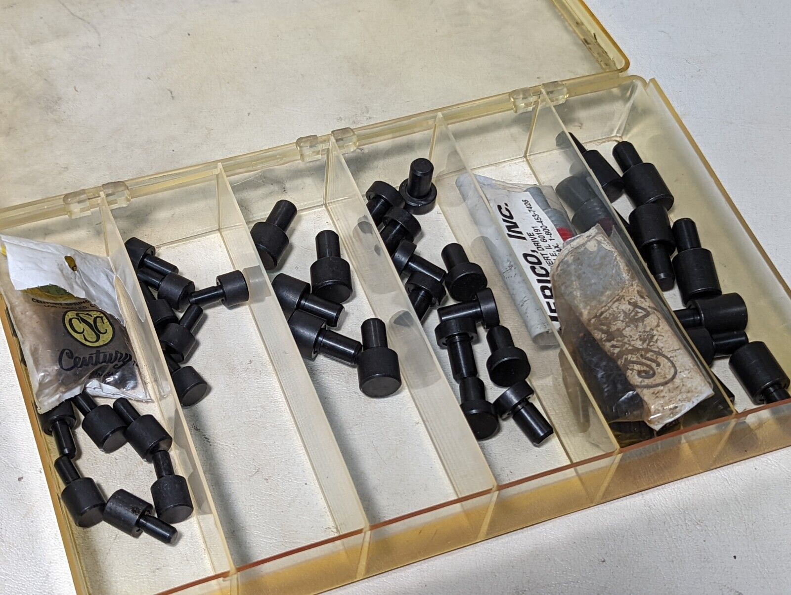 Lot of Jerico rest buttons, two bins, CL-12-RB, CL-13-RB, CL-1-JRB, CL-00-JRB