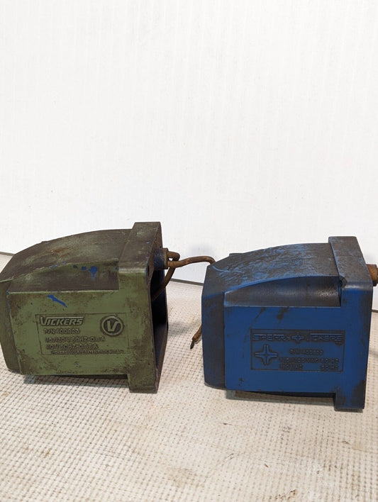 Vickers 400823 Solenoid Coil 120V 0.8A - Free Shipping