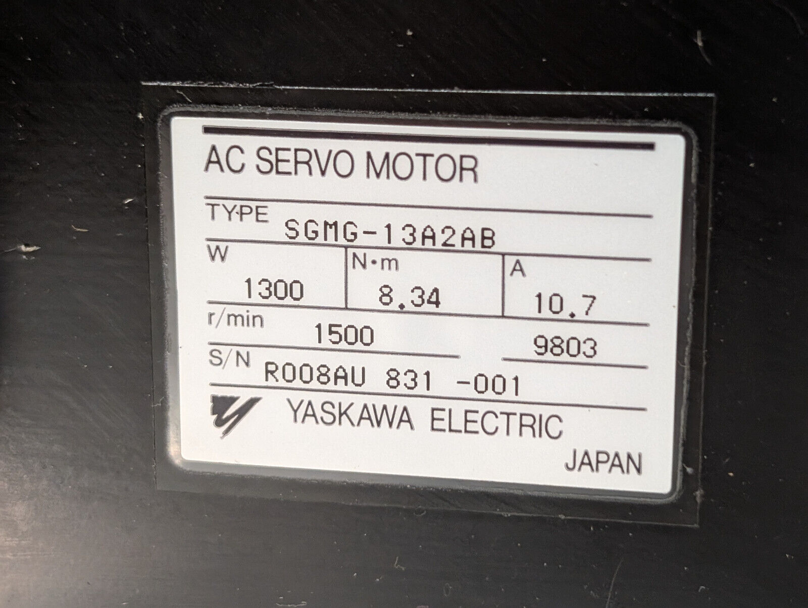 Yaskawa Electric SGMG-13A2AB AC Servo Motor W1300 N.M 8.34, A10.7, 1500RPM, 9803