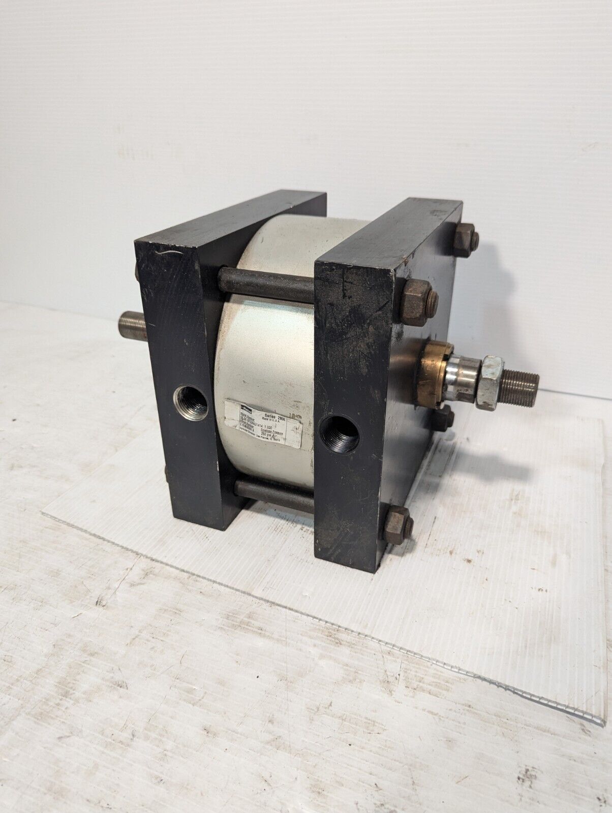 Parker 08.00KF2MAU1414 1.000 Pneumatic Cylinder - Free Shipping