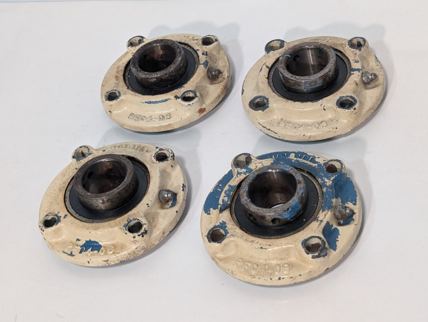 (1) McGill PFC4-08 Bolt Flange Mounted Bearing