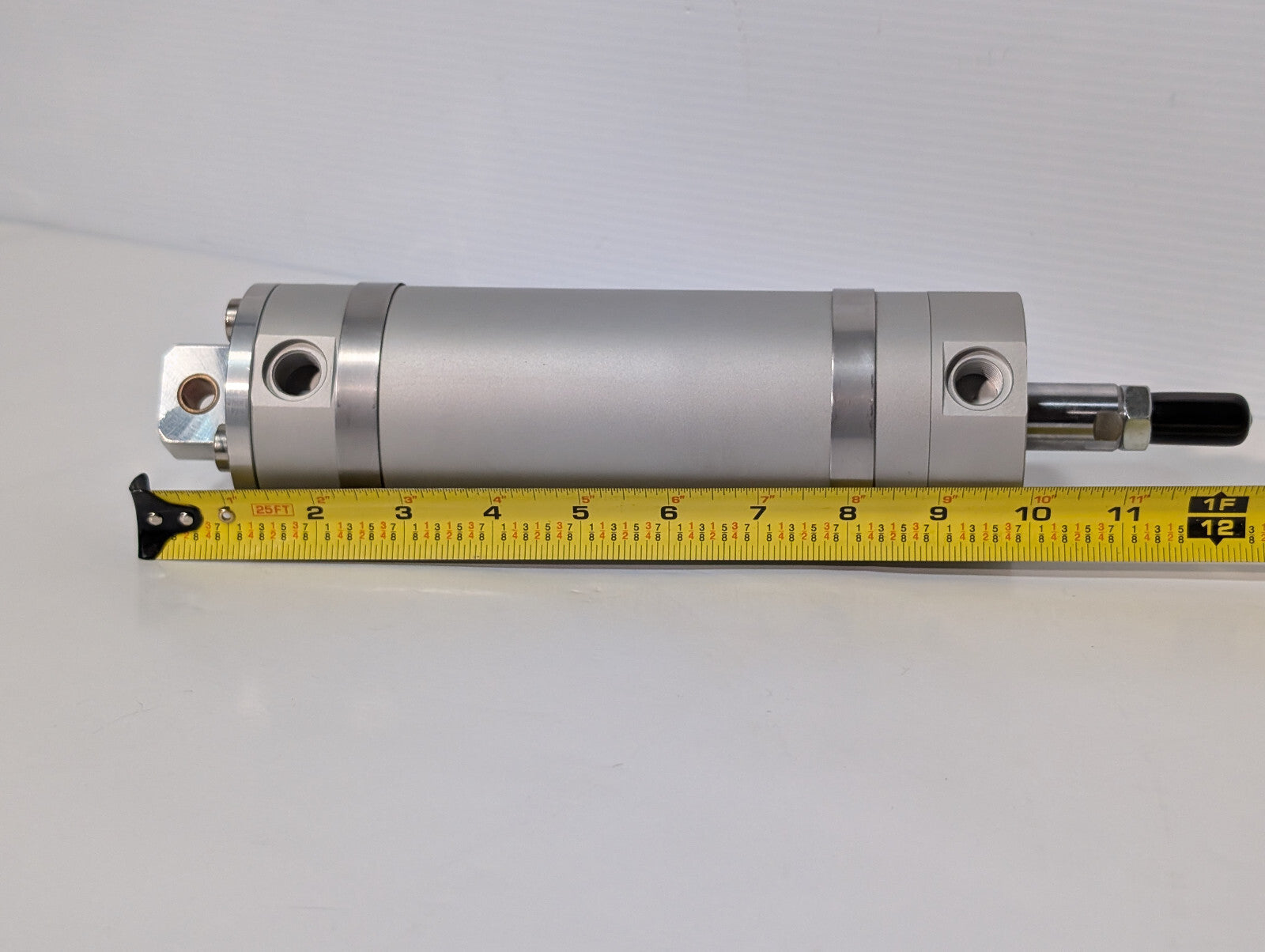SMC Pneumatics NCDGBN63-0500 Air Cylinder NCDGBN63-0500-G5P, 145PSI