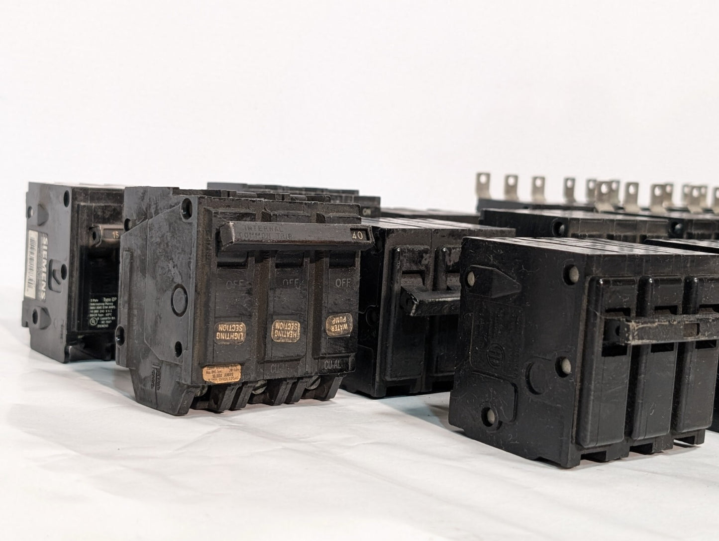 (19) Siemens 3-Pole Circuit Breakers, B- and BL- Type, 15A 20A 30A 40A 50A 60A