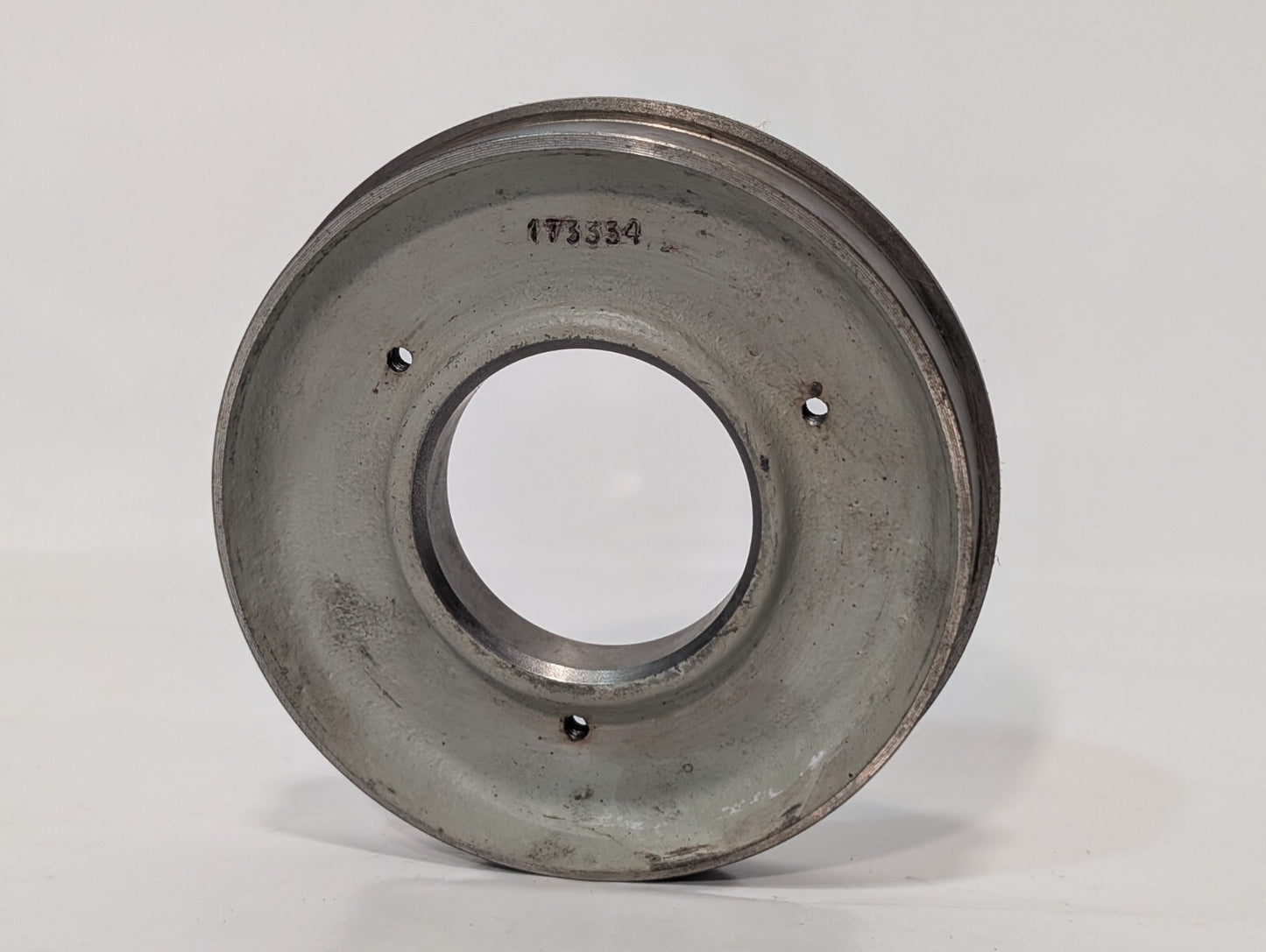 Unbranded 173334 Steel Pulley with 3 Threaded Bolt Holes, 5" OD