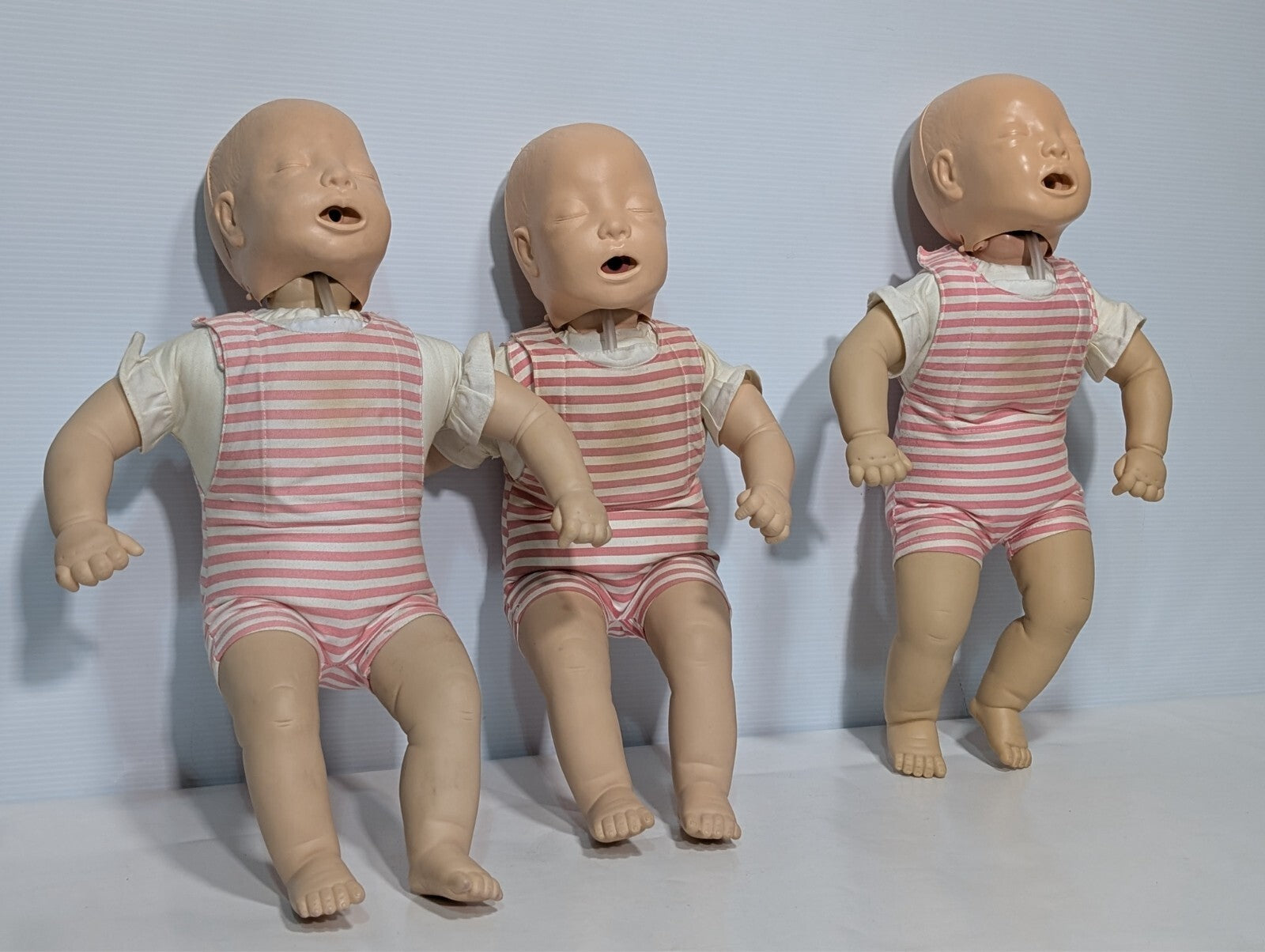 (1) Laerdal Baby Anne CPR Infant Pediatric Training Manikin First Aid EMS w/ Bag