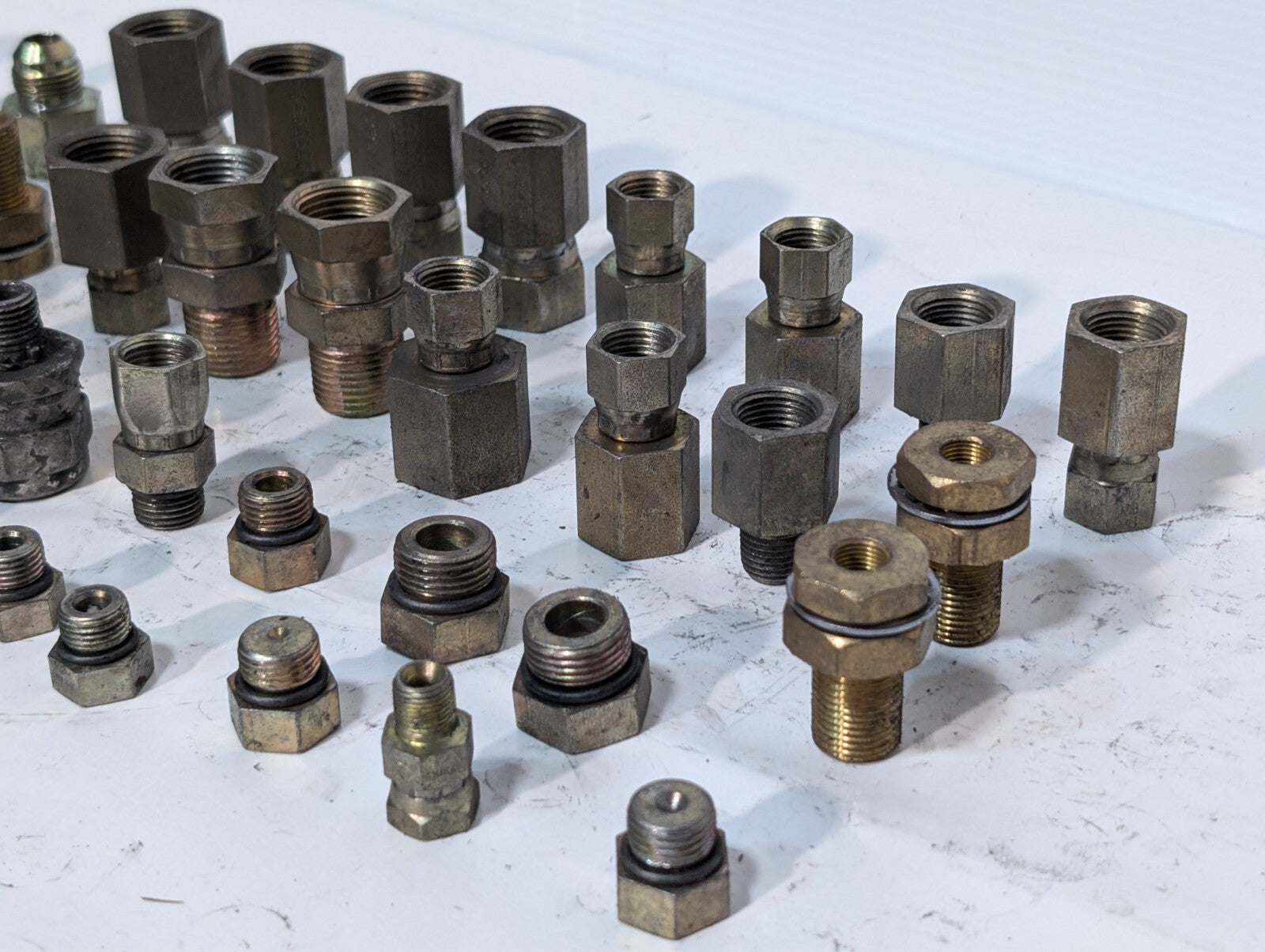 (40) Assorted Hydraulic Fitting and Adapters, Hex Head Thread Nut Lug Nipple