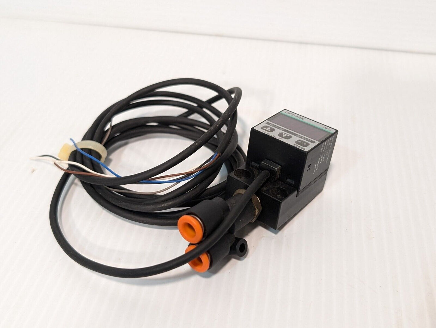 Sunx DP2-42N Digital Pressure Sensor, LED display, 1MPa -Free Shipping & Returns