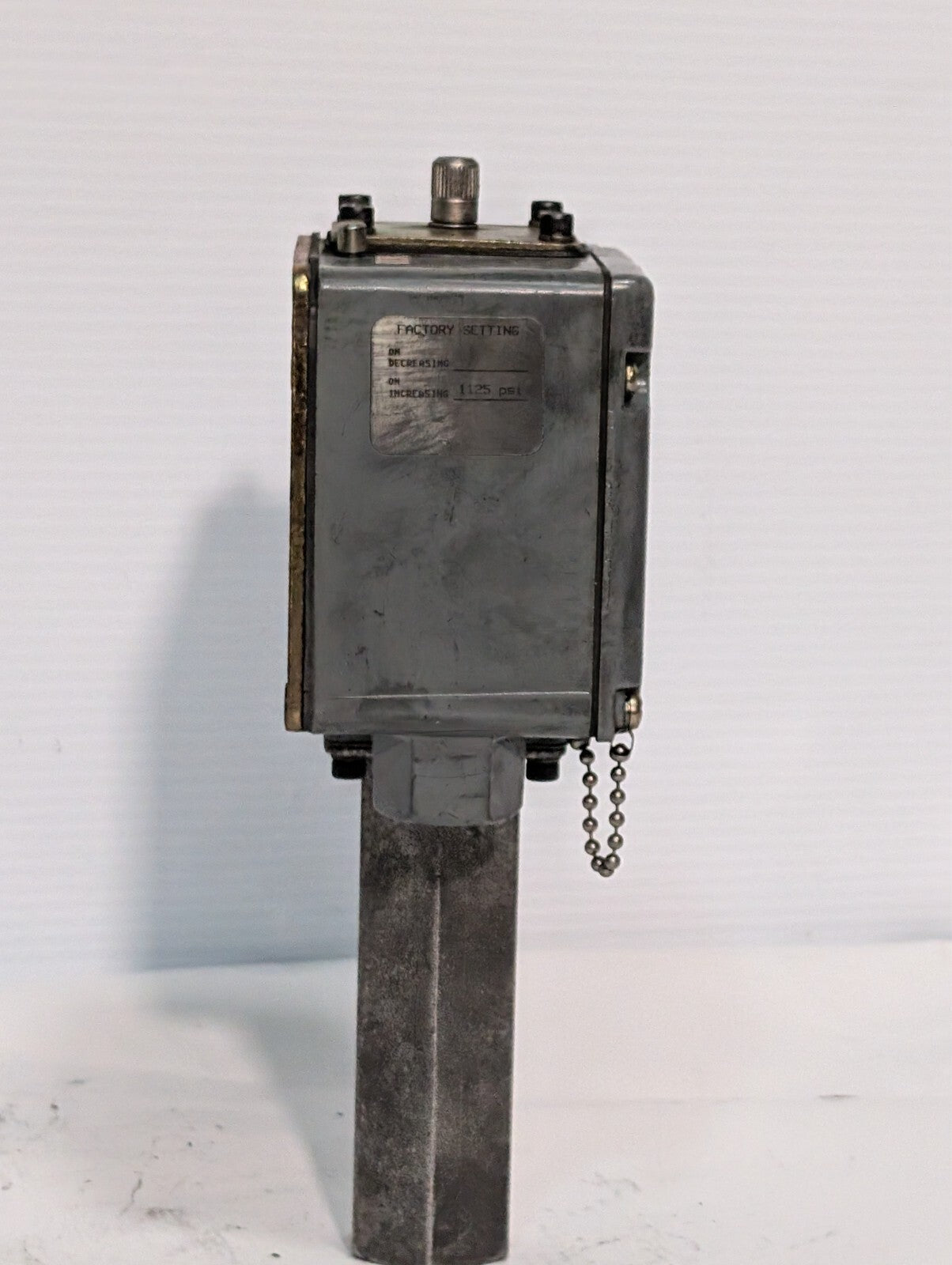 Square D Class 9012 A0W10 Pressure Switch