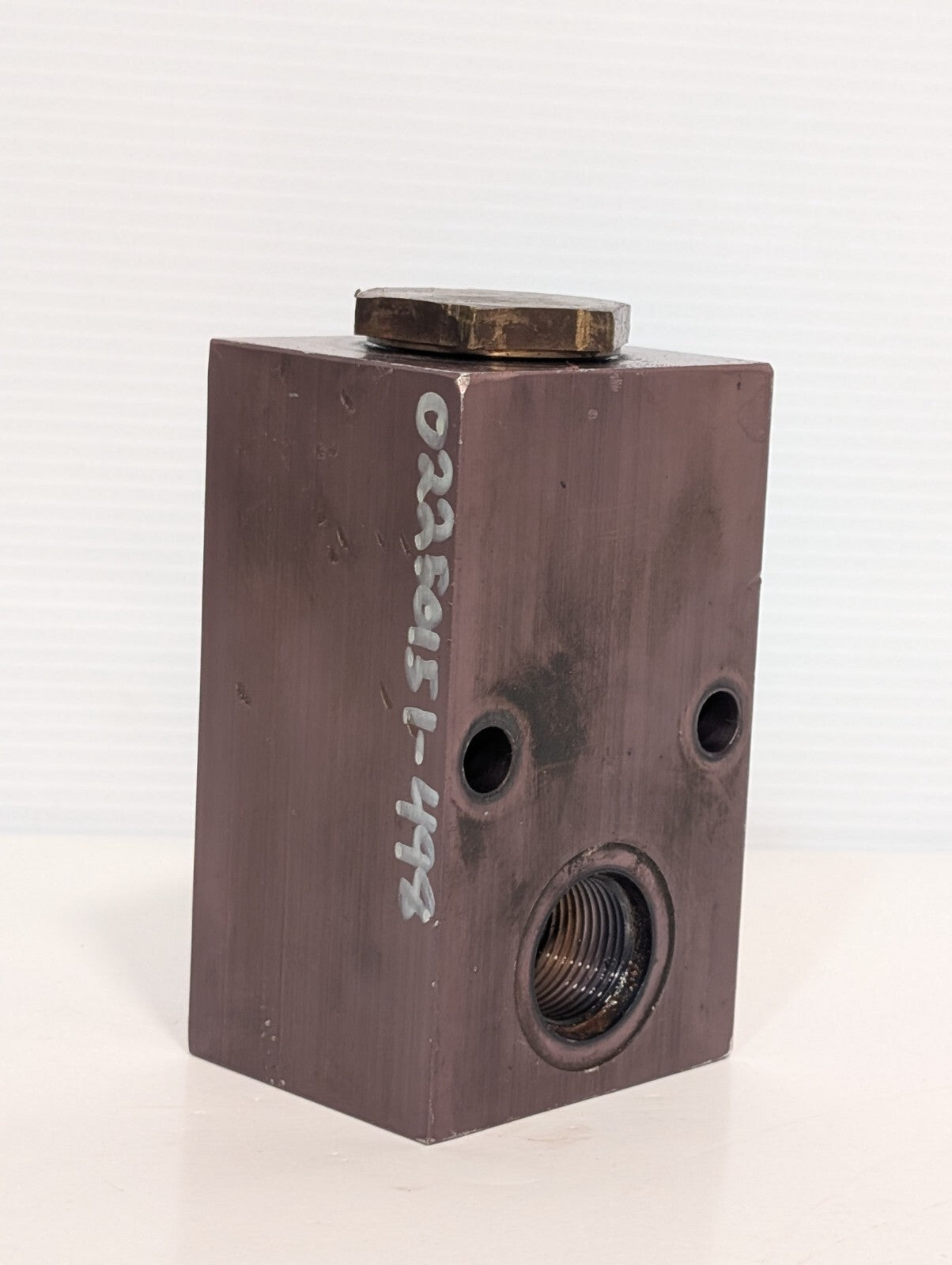 Sullair 02250151-498 Blk Thermal Valve 50HP Compressor Element -For Parts-