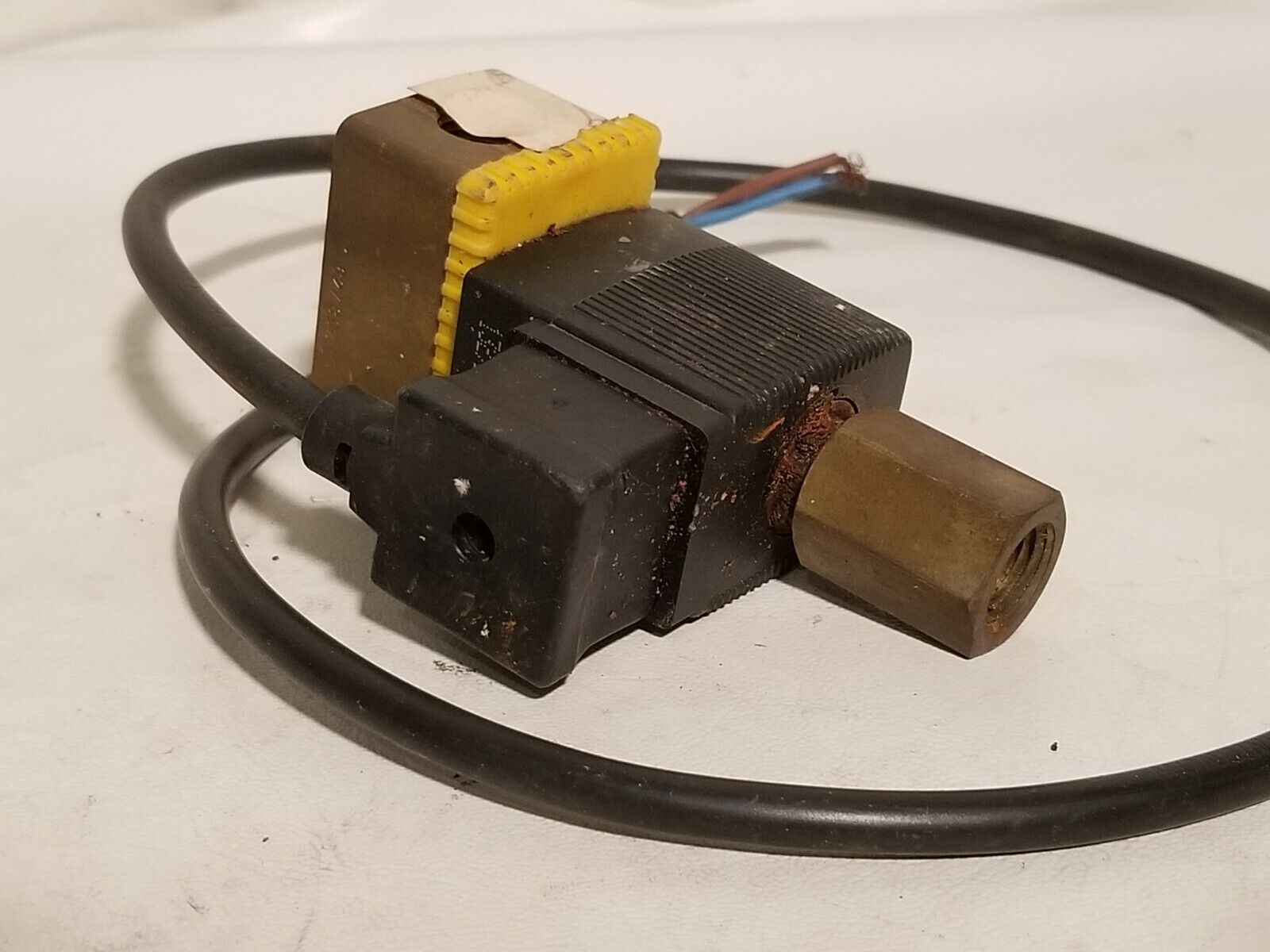 Taylor 075503-12 3-Way Solenoid Valve 120V 60Hz 8W